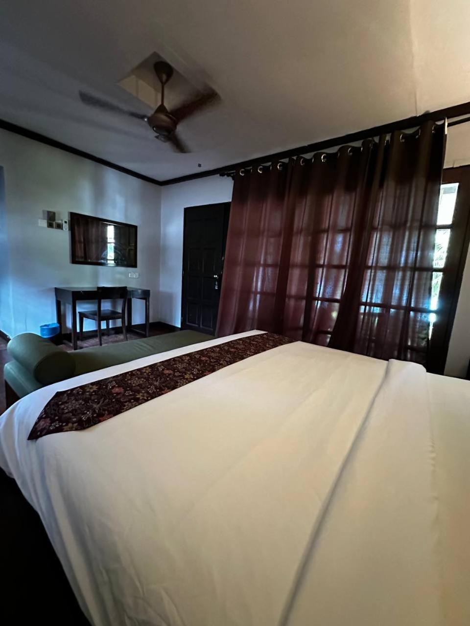 Pir - Resort Perhentian Island Kampong Pasir Hantu Esterno foto